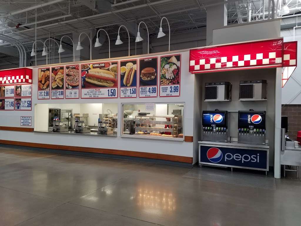 Costco Food Court | 7300 S Cicero Ave, Chicago, IL 60629, USA | Phone: (708) 552-9020