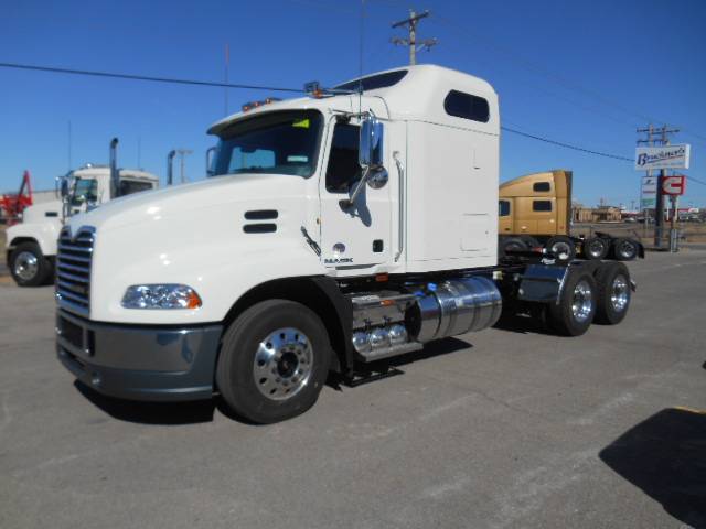 Bruckners Mack & Volvo | 1125 Slaton Rd, Lubbock, TX 79404, USA | Phone: (888) 999-0491