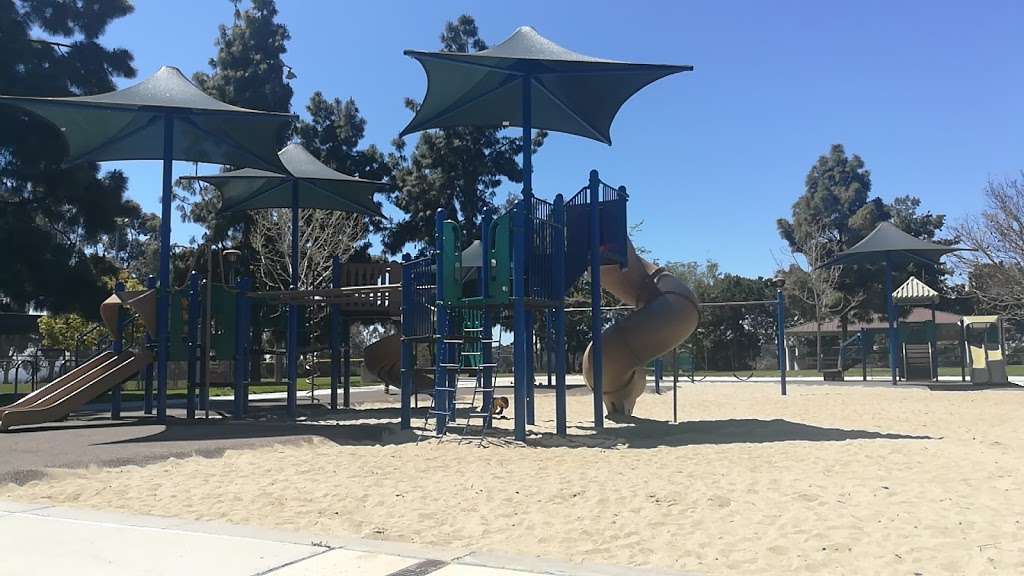 Calavera Hills Community Park | 2997 Glasgow Dr, Carlsbad, CA 92010, USA | Phone: (760) 602-4680