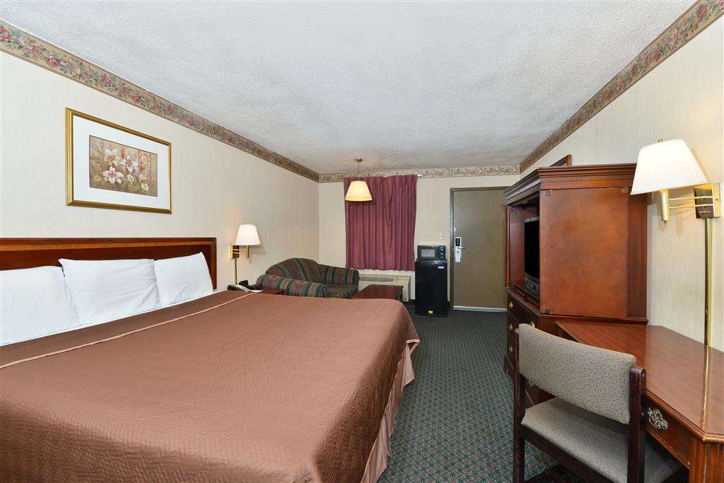 Americas Best Value Inn - Fredericksburg North | 605 Warrenton Rd, Fredericksburg, VA 22406, USA | Phone: (540) 371-6300