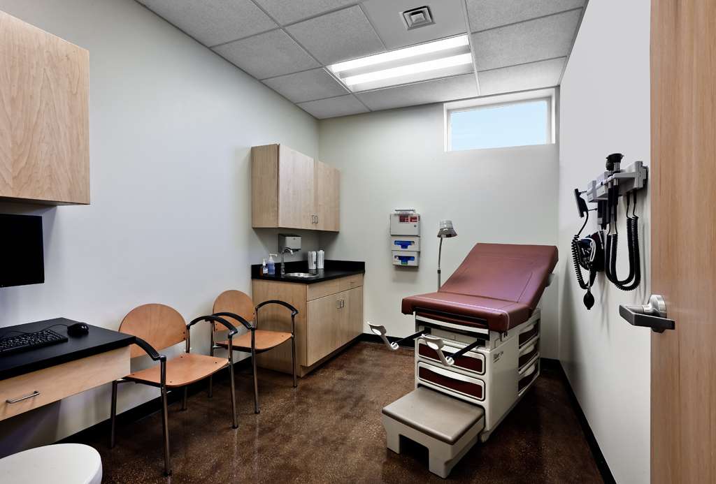 PCC Austin Family Health Center | 5425 W Lake St, Chicago, IL 60644, USA | Phone: (773) 378-3347