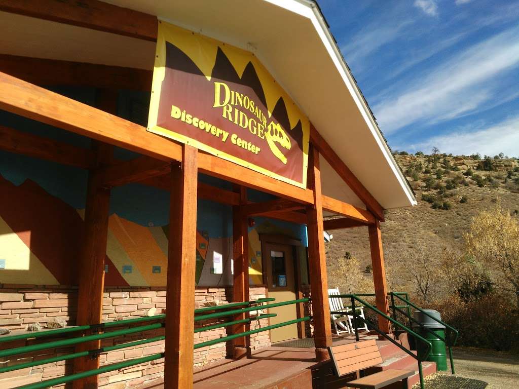 Dinosaur Ridge Discovery Center | 17681 W Alameda Pkwy, Golden, CO 80401, USA | Phone: (720) 407-8280