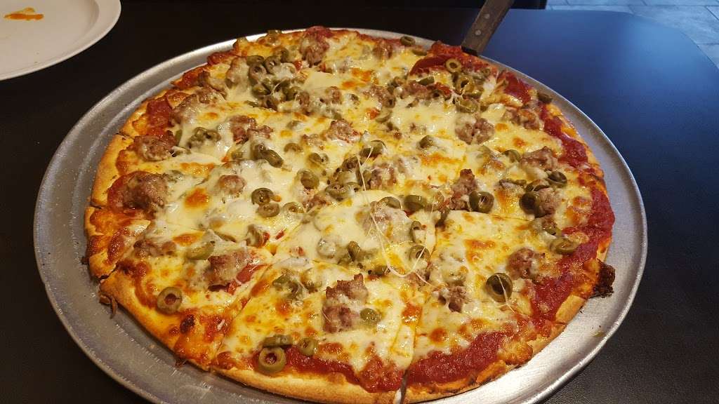 Rosatis Pizza | 2055 W 136th Ave, Broomfield, CO 80023, USA | Phone: (720) 547-0200