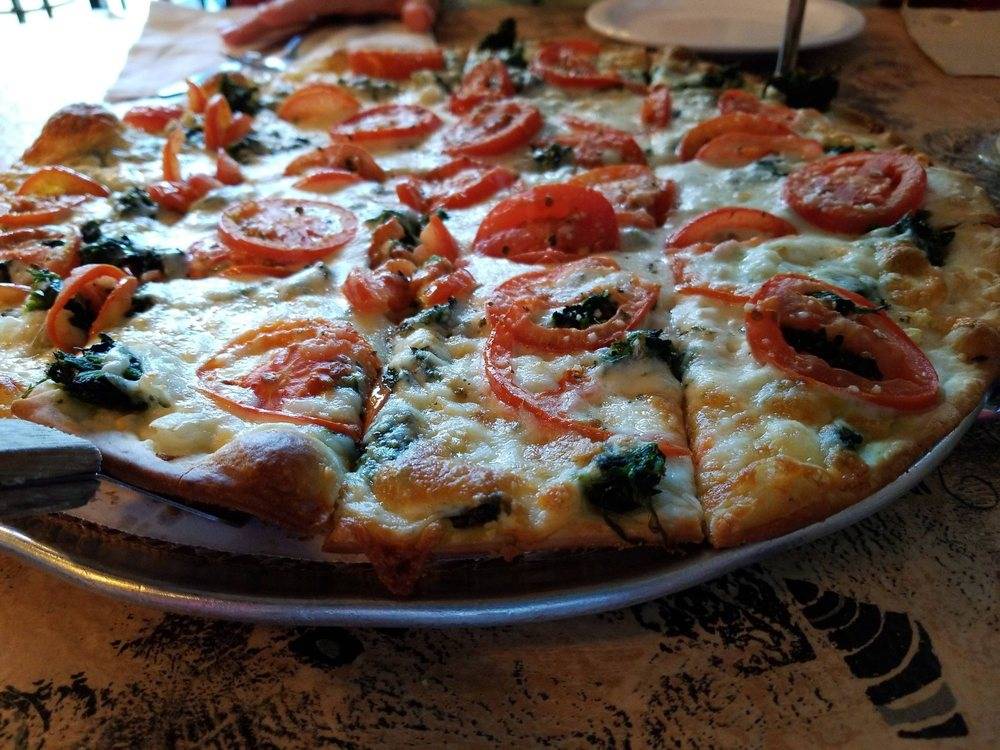 Rosatis Pizza | 10030 W Cheyenne Ave, Las Vegas, NV 89129, USA | Phone: (702) 745-9320