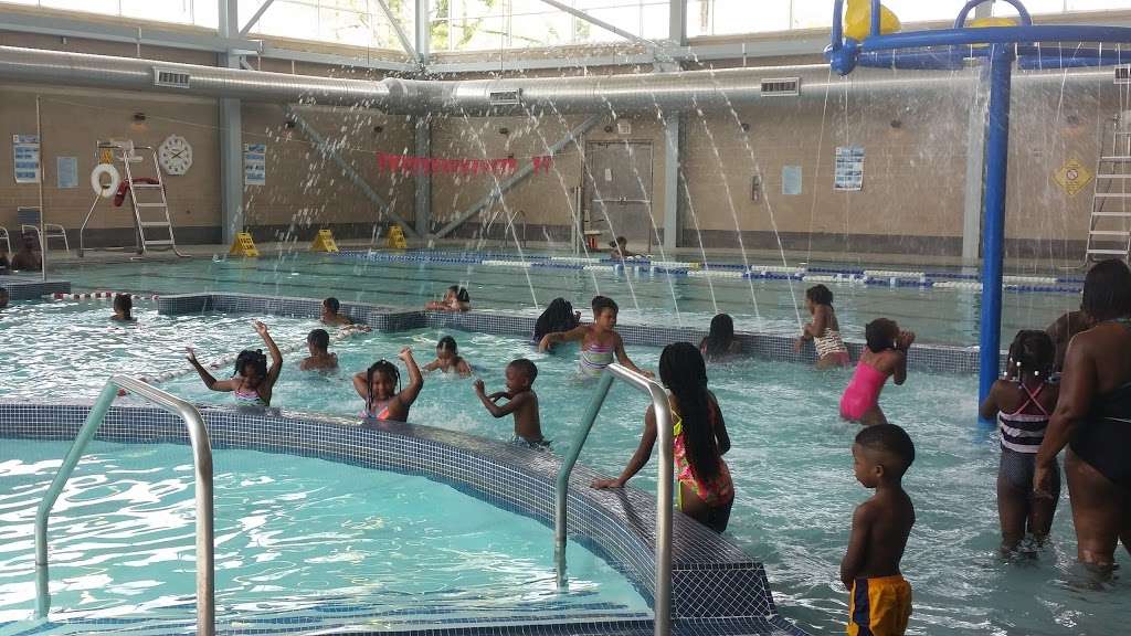 Deanwood Recreation Center | 1350 49th St NE, Washington, DC 20019, USA | Phone: (202) 671-3077