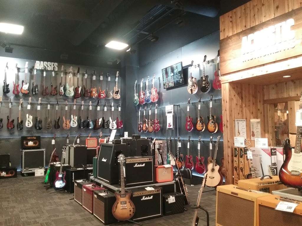 Guitar Center | 2550 Canyon Springs Pkwy Suite A, Riverside, CA 92507, USA | Phone: (951) 413-2951