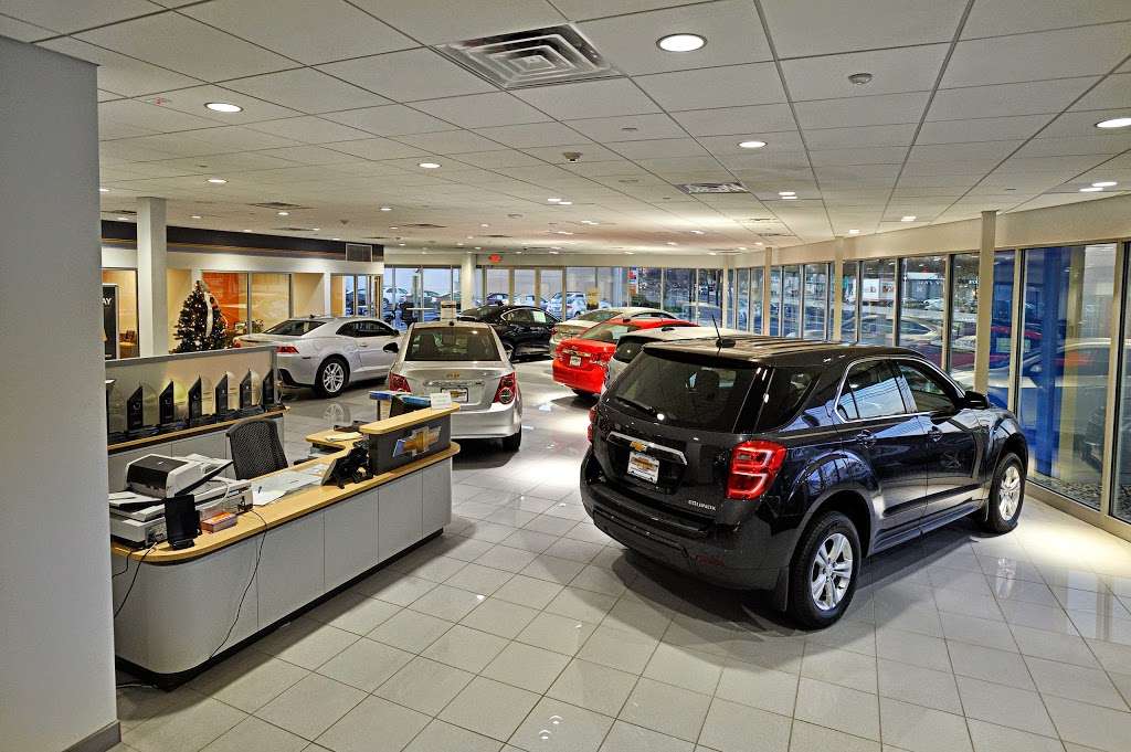 Paramus Chevrolet | 194 NJ-17, Paramus, NJ 07652, USA | Phone: (844) 678-4815