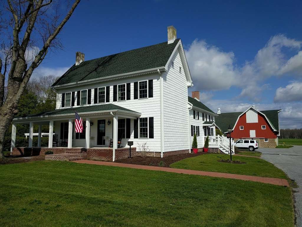 Covered Bridge Inn | 30249 Fisher Rd, Lewes, DE 19958, USA | Phone: (302) 542-9605