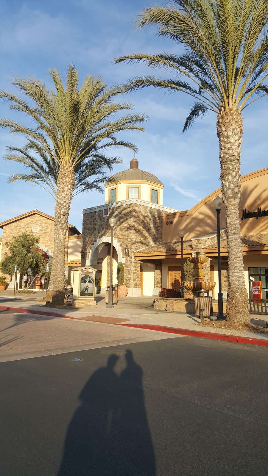 Camarillo Premium Outlets | 740 Ventura Blvd, Camarillo, CA 93010, USA | Phone: (805) 445-8520