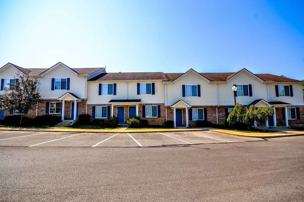 City Flats on Tenth Apartments | 3821 Barrington Dr d, Bloomington, IN 47408, USA | Phone: (812) 561-1974