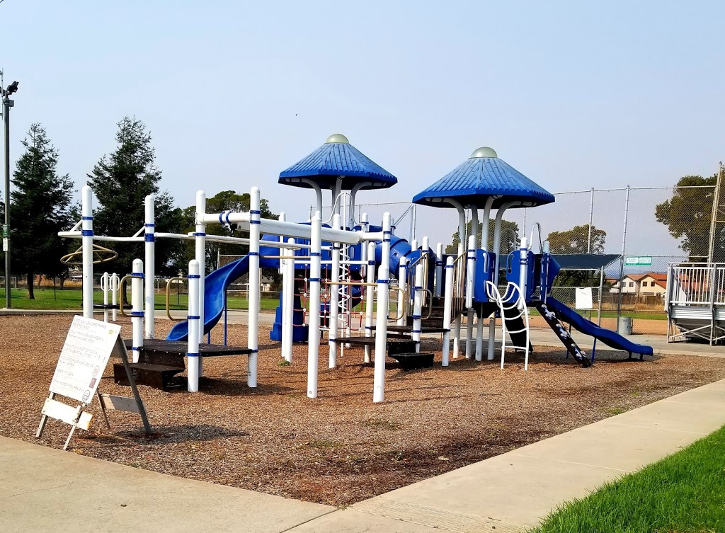 Stenzel Park | 15300 Wicks Blvd, San Leandro, CA 94579, USA | Phone: (510) 577-3462