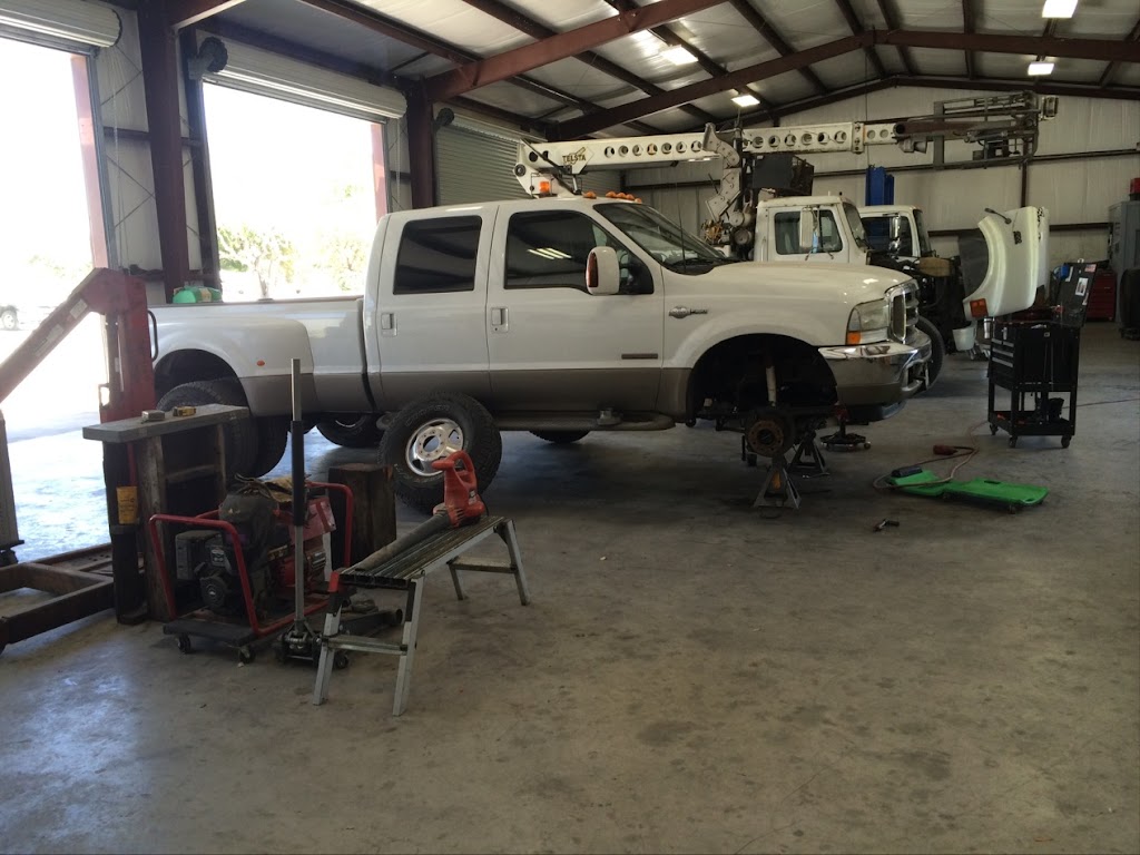 Diesel Tech Services | 10935 E Crystal Falls Pkwy, Leander, TX 78641, USA | Phone: (512) 983-4808