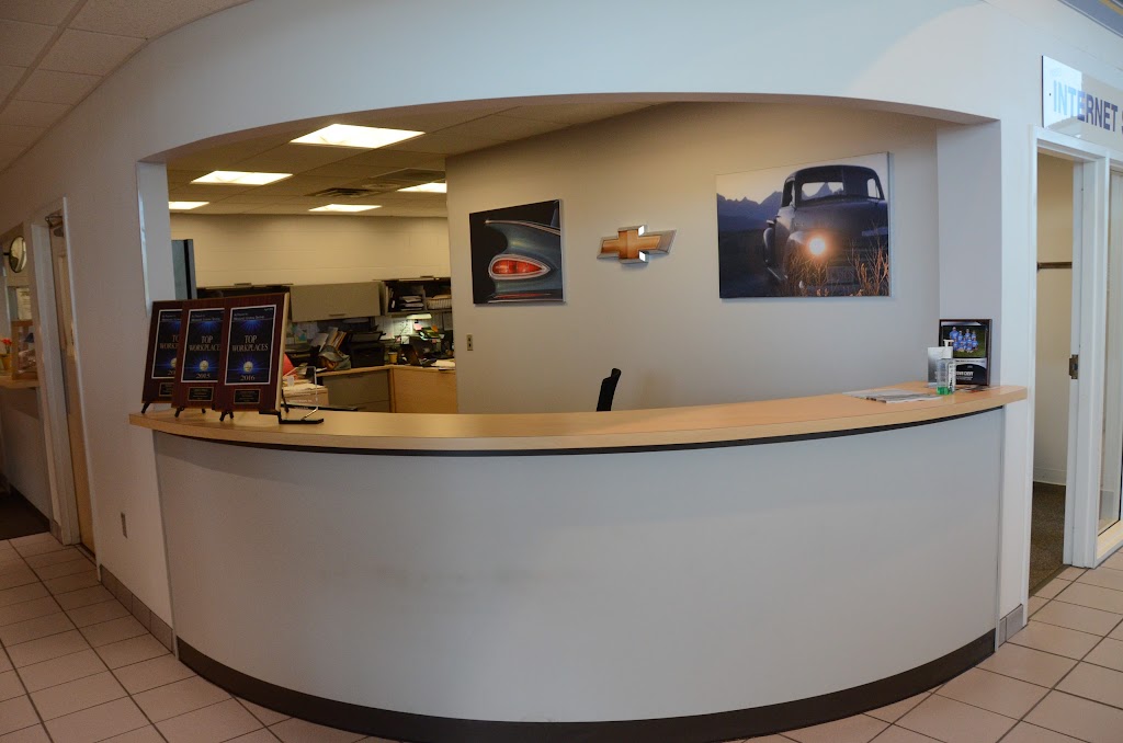 Uptown Chevrolet | 1101 E Commerce Blvd, Slinger, WI 53086, USA | Phone: (262) 297-4471