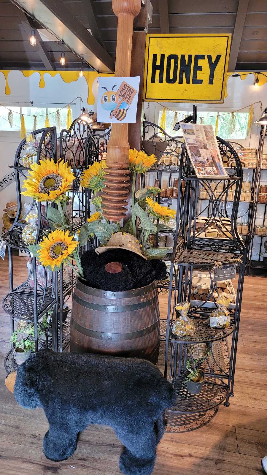 The Holy Honey Company | 38392 Oak Glen Rd, Oak Glen, CA 92399, USA | Phone: (562) 450-8139