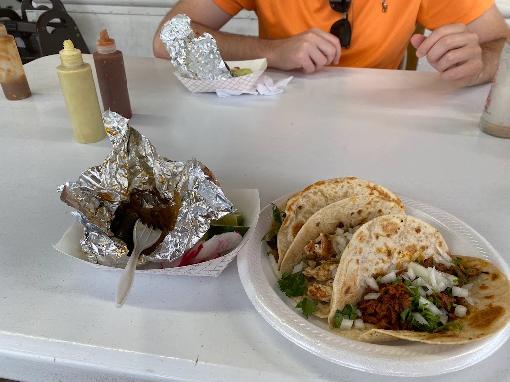 Wyldwood Tacos | 1372-1376 State Hwy 71, Bastrop, TX 78602, USA | Phone: (512) 985-6474