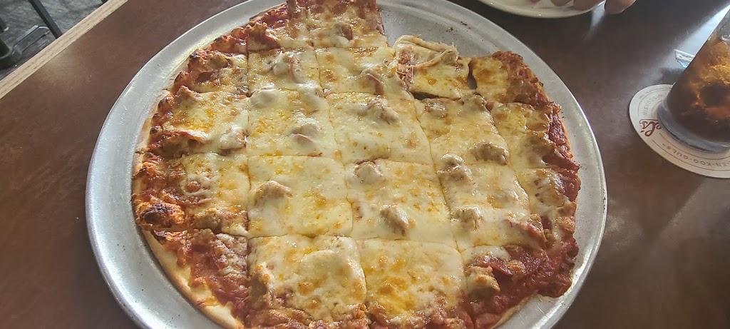 Carbones Pizzeria | 5988 N Osgood Ave, Stillwater, MN 55082, USA | Phone: (651) 439-0004