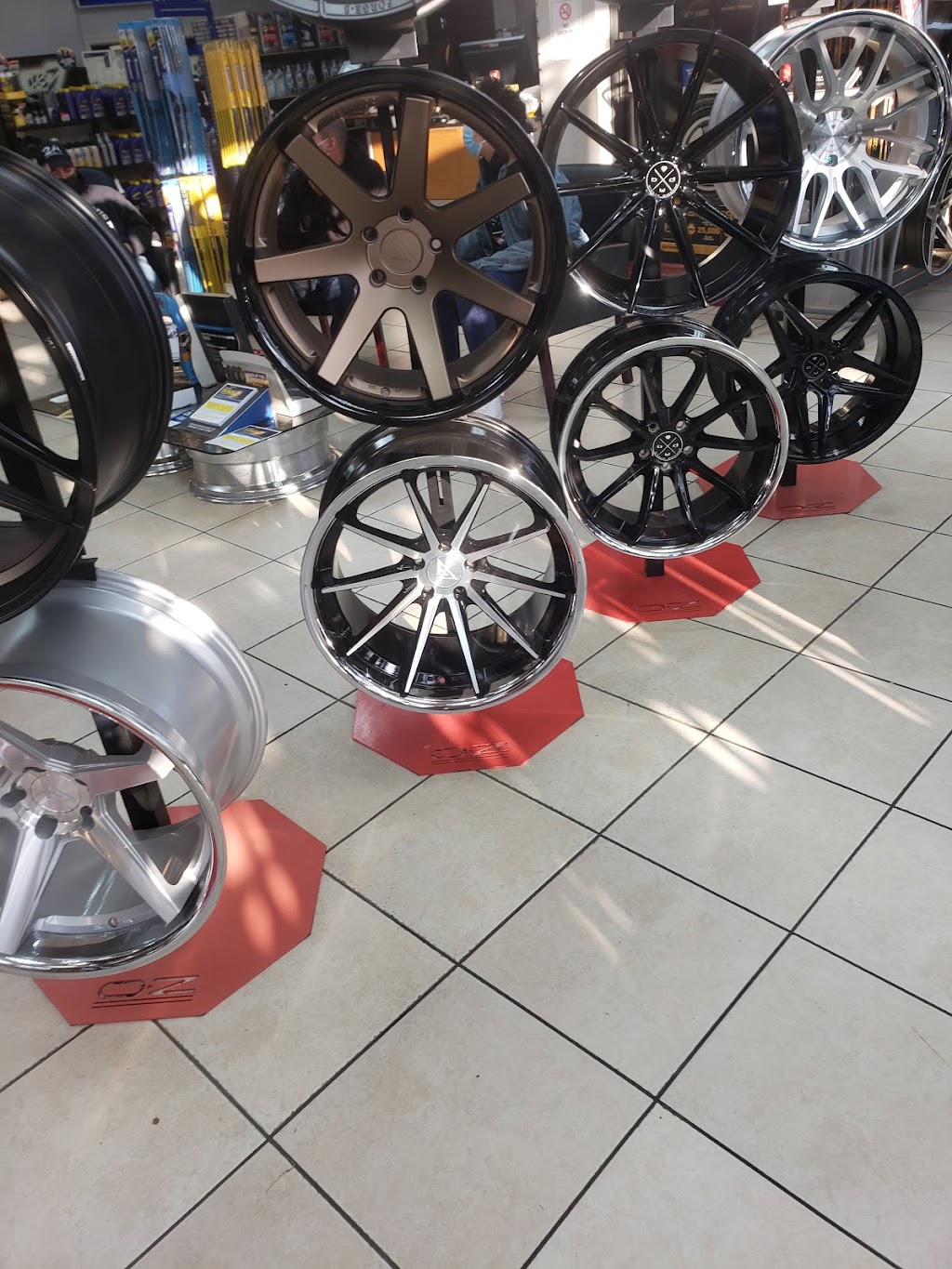 Wheel & Tire Depot | 584 Yonkers Ave, Yonkers, NY 10704, USA | Phone: (914) 375-2100