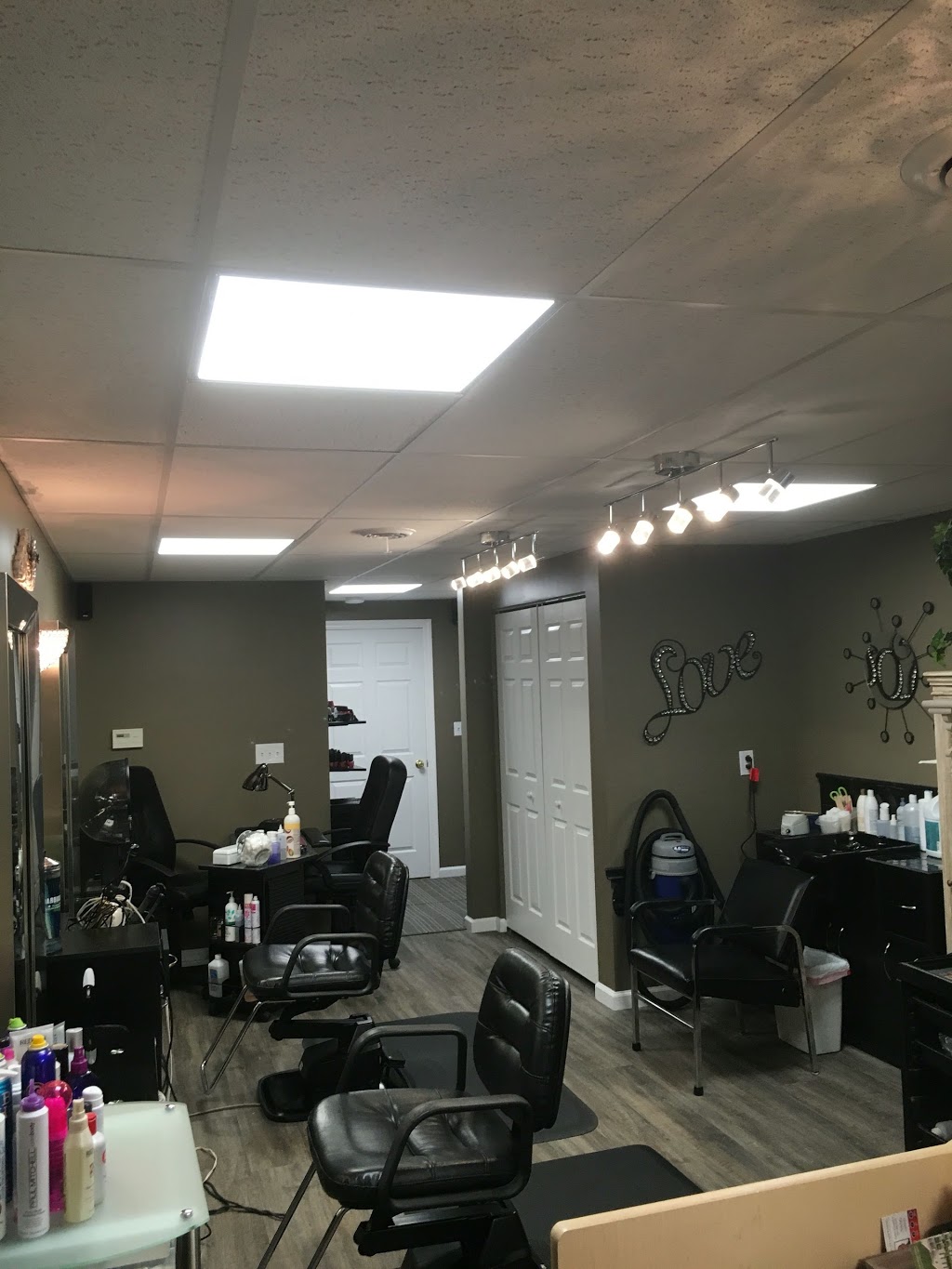 Shear Perfection Salon | 169 Valley View Rd, Imperial, PA 15126, USA | Phone: (412) 788-2888