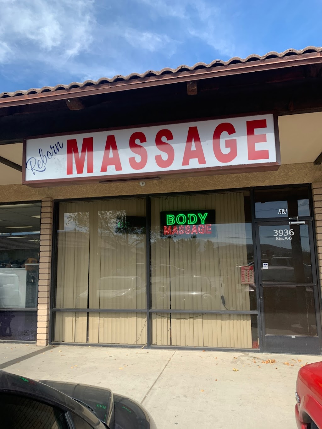 Reborn Massage | 3936 Phelan Rd A8, Phelan, CA 92371, USA | Phone: (442) 936-9030