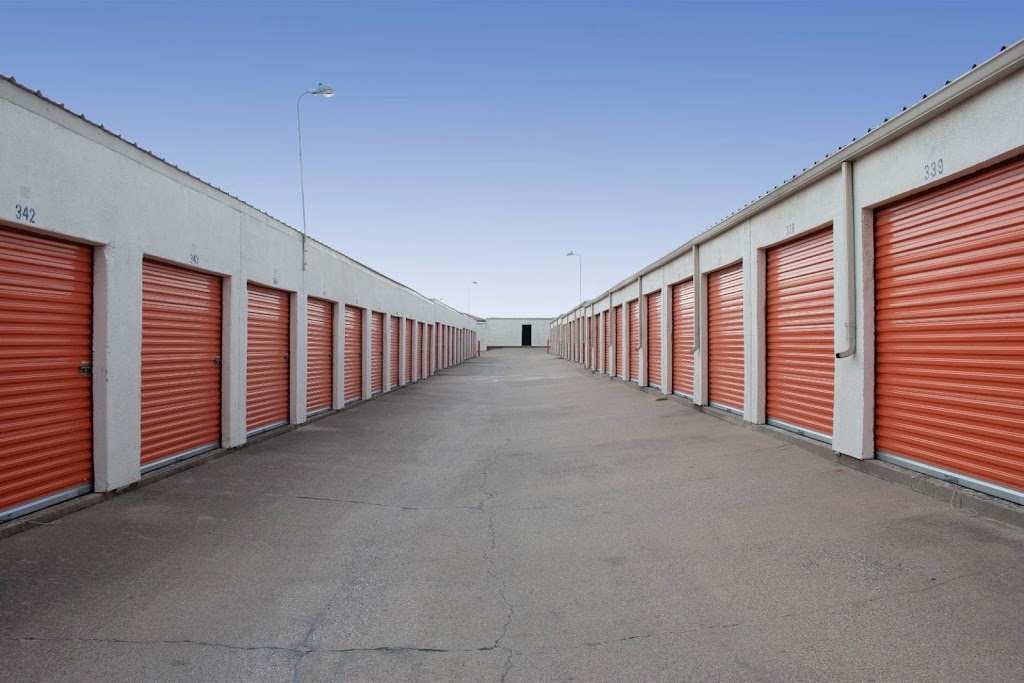 Public Storage | 1048 E Seminary Dr, Fort Worth, TX 76115, USA | Phone: (817) 953-2576