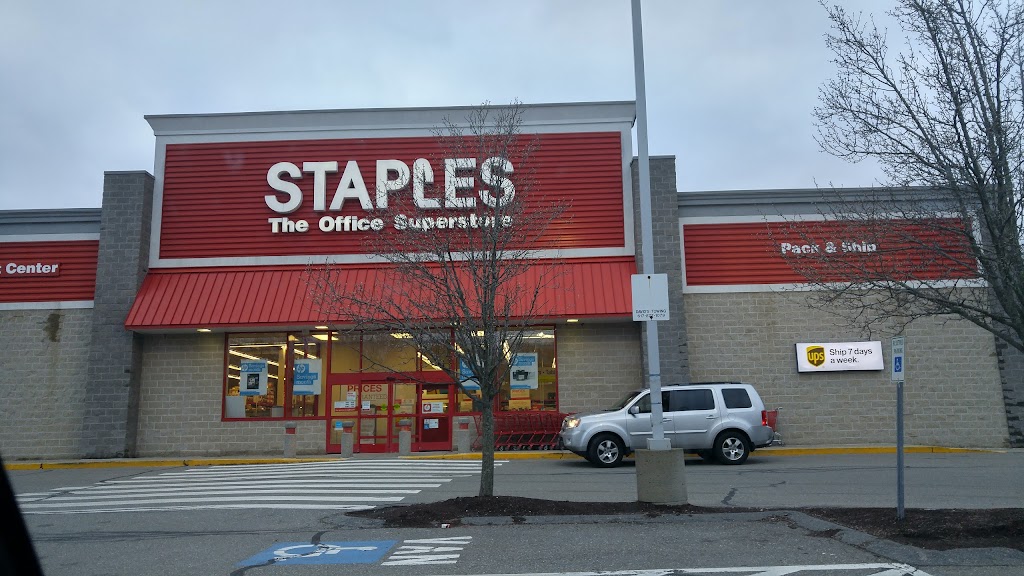 Staples | 800 Lexington St, Waltham, MA 02451, USA | Phone: (781) 899-4943