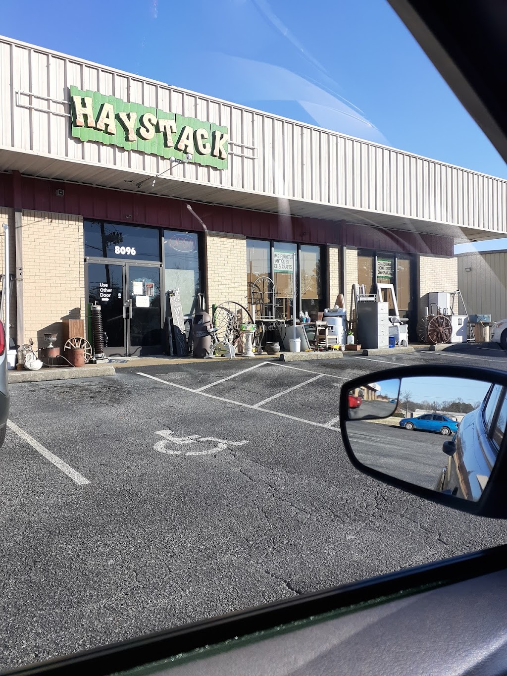 The Haystack Indoor Market | 8096 US-51, Southaven, MS 38671, USA | Phone: (662) 510-8965