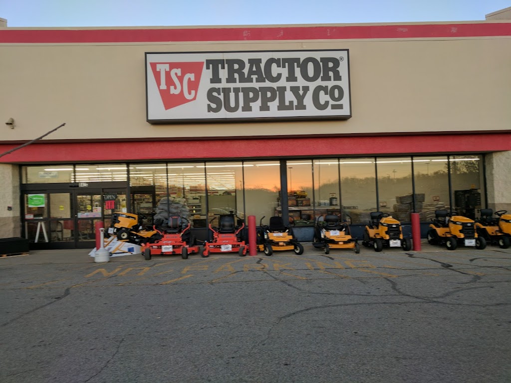 Tractor Supply Co. | 842a S Van Buren Rd, Eden, NC 27288, USA | Phone: (336) 623-1353