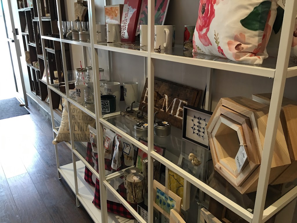 Homespun Gifts & Decor | 2709 E 38th St, Minneapolis, MN 55406, USA | Phone: (612) 353-6802