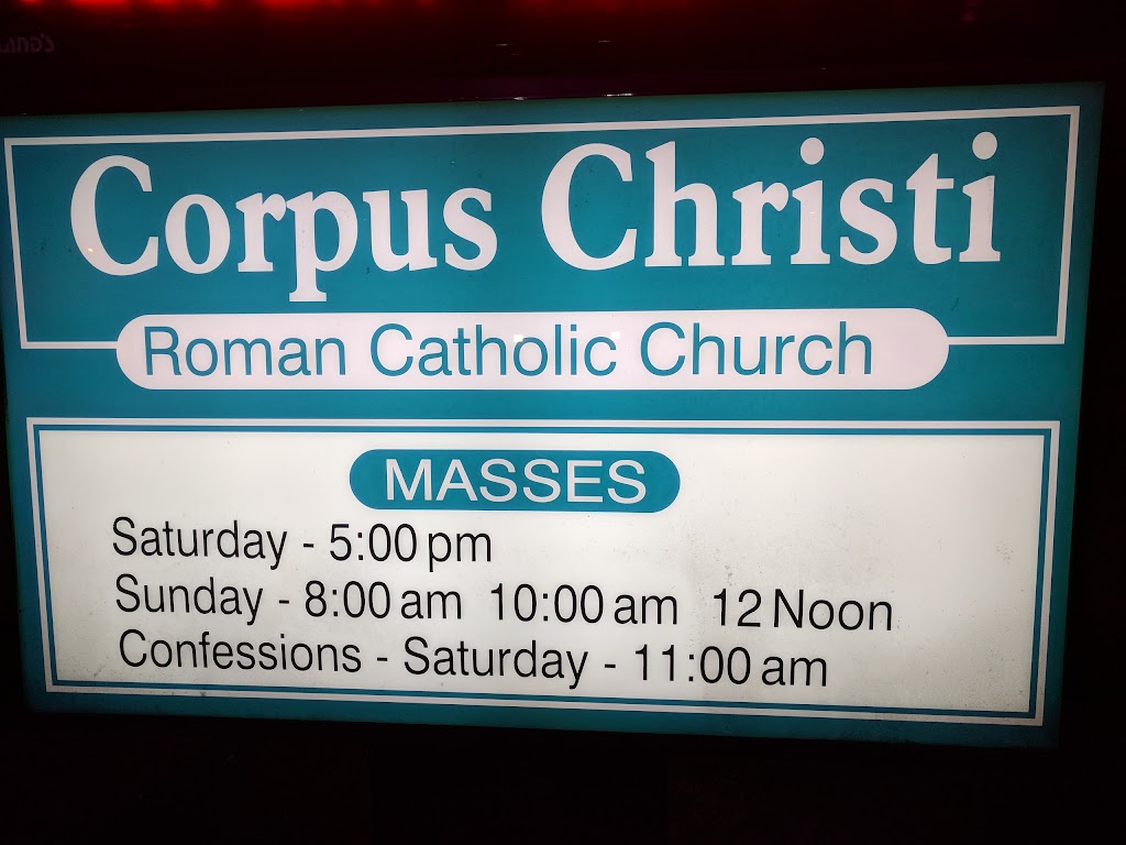 Corpus Christi Church | 1400 Cabana Rd W, Windsor, ON N9G 1C4, Canada | Phone: (519) 969-5292