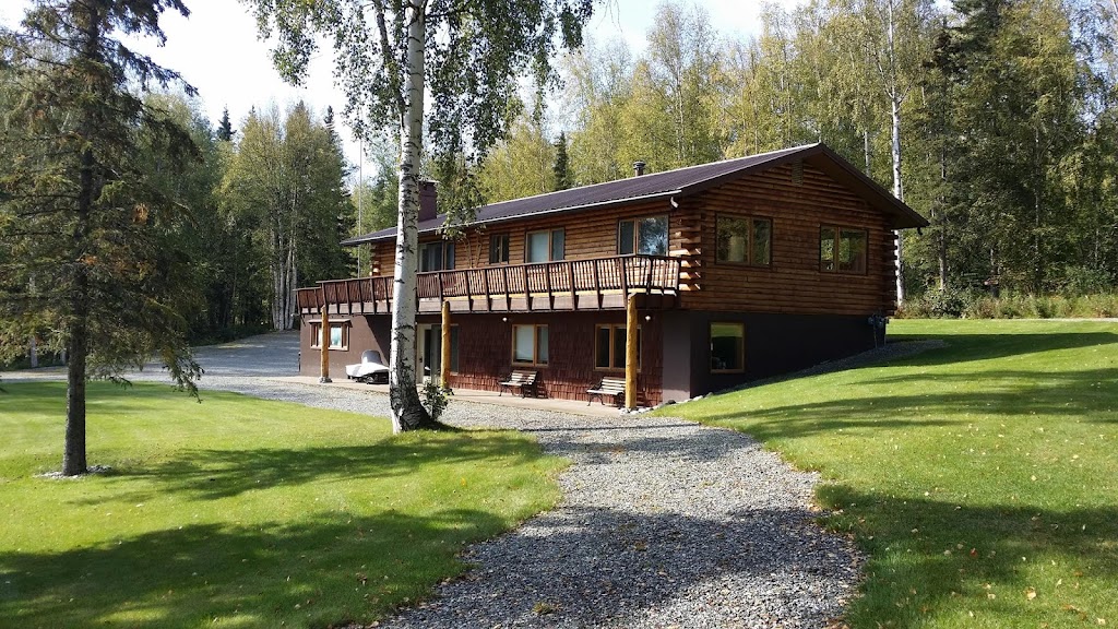 The Whispering Moose Bed and Breakfast | 1927 N Meadow Lakes Dr, Wasilla, AK 99623, USA | Phone: (907) 373-2130