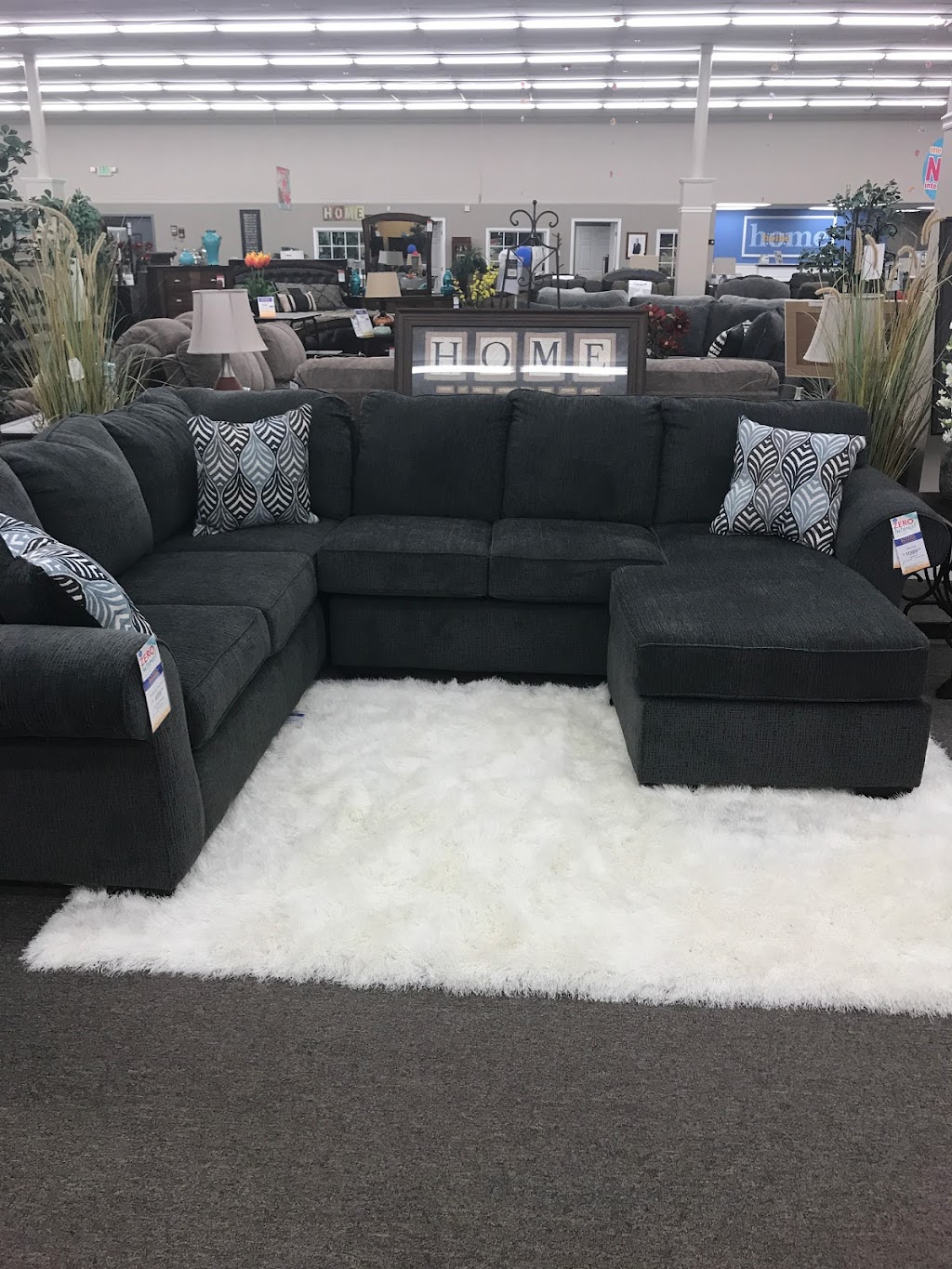 Farmers Home Furniture | 7480 Parkway Dr #120, Leeds, AL 35094, USA | Phone: (205) 702-4280