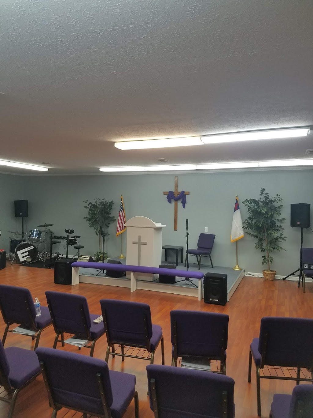 House of Praise | Lawrenceburg, KY 40342, USA | Phone: (859) 753-7447