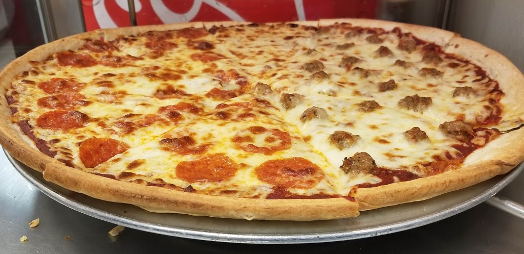 Pizza Man | 1025 Helmo Ave N, Oakdale, MN 55128, USA | Phone: (651) 735-8600