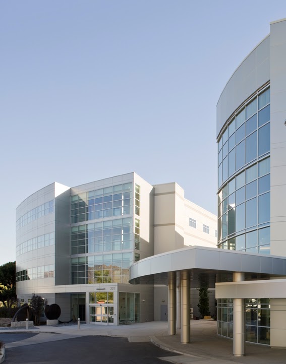 Premiere Medical Center of Burbank | 91602, 4418 Vineland Ave, Toluca Lake, CA Suite 102, USA | Phone: (818) 842-7145