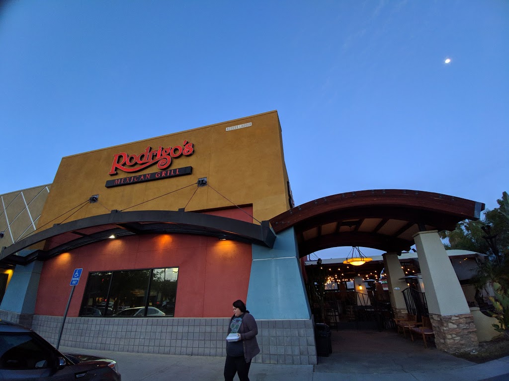 Rodrigos Mexican Grill | 150 W Parkridge Ave, Corona, CA 92880, USA | Phone: (951) 738-0373