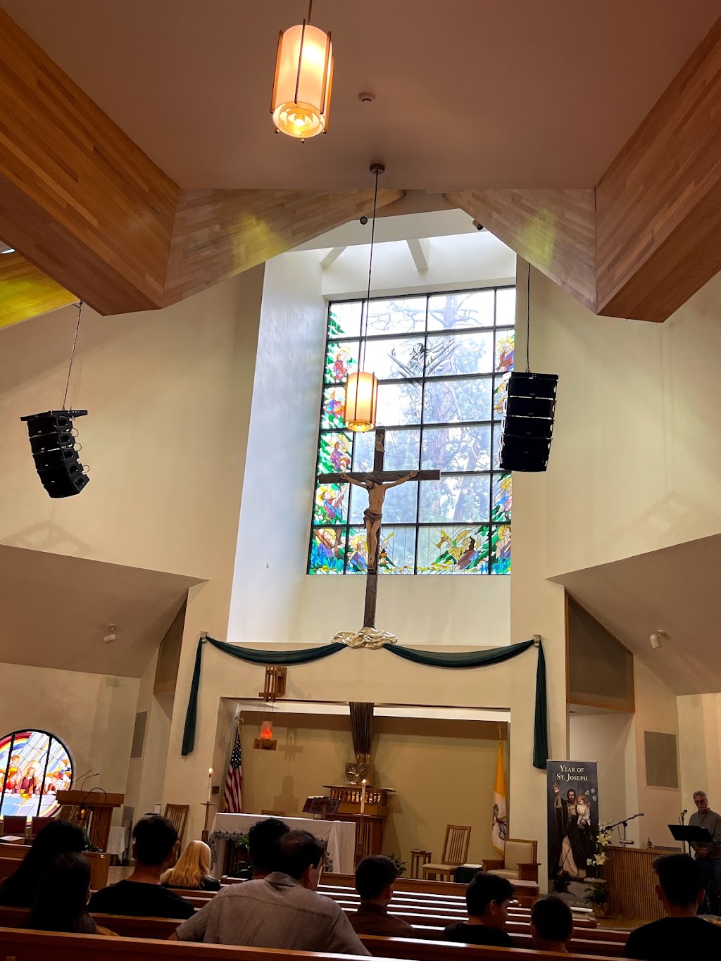 St Josephs Catholic Church | 42242 N Shore Dr, Big Bear, CA 92314, USA | Phone: (909) 866-3030