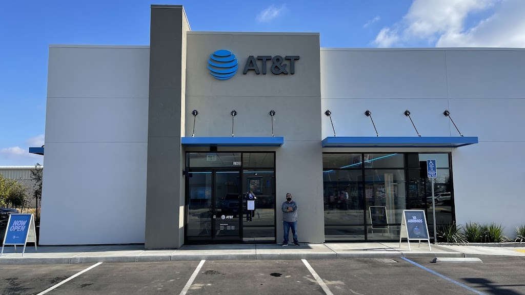 AT&T Store | 1900 CA-46, Wasco, CA 93280, USA | Phone: (661) 412-9507