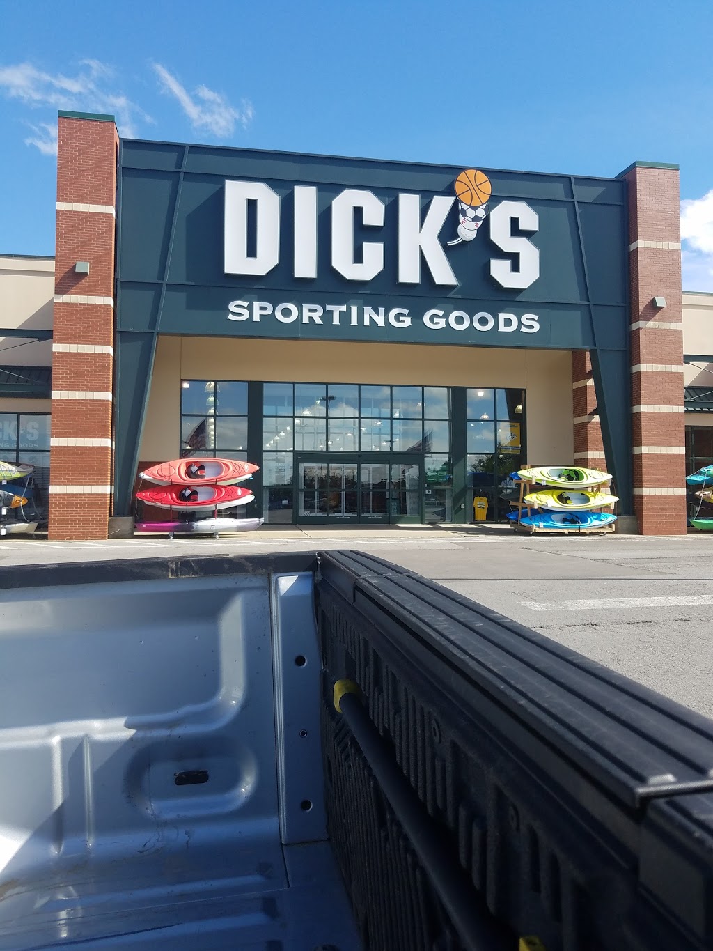 DICKS Sporting Goods | 2305 Gallatin Pike N, Madison, TN 37115, USA | Phone: (615) 855-1443