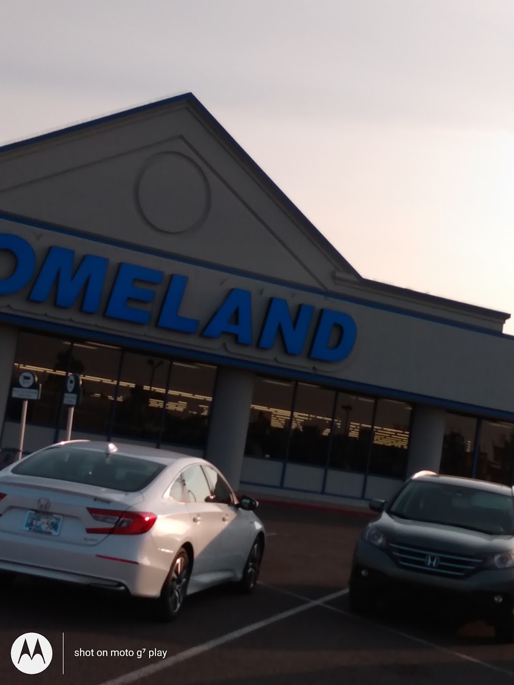 Homeland | 1724 W Lindsey St, Norman, OK 73069, USA | Phone: (405) 321-7048