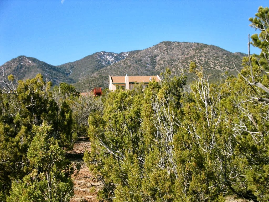 Brandt Distinct Properties | 95 Vista Del Oro, Los Cerrillos, NM 87010, USA | Phone: (800) 360-1040