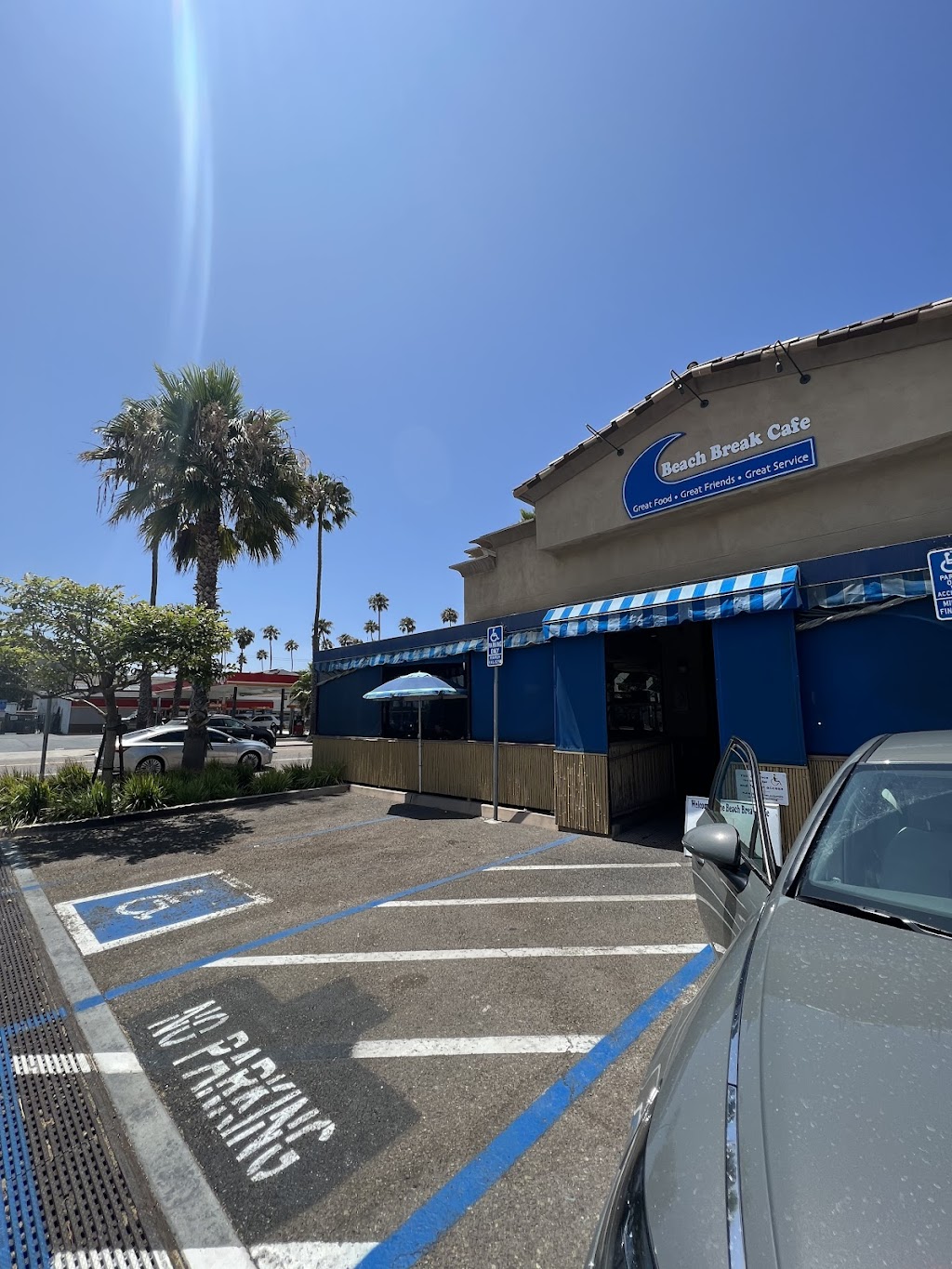 Beach Break Cafe | 1802 S Coast Hwy, Oceanside, CA 92054, USA | Phone: (760) 439-6355