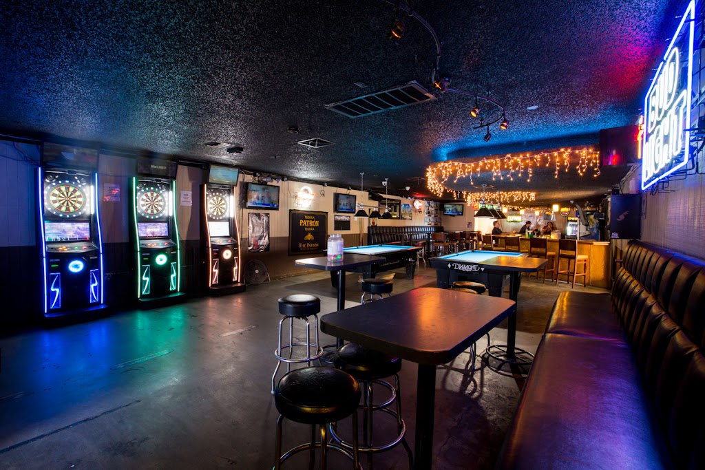 Hedz Or Tales Sports Bar | 211 E Imperial Hwy, La Habra, CA 90631, USA | Phone: (714) 526-3132