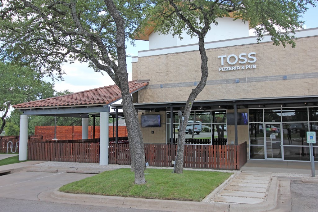 Toss Pizzeria & Pub | 11905 Bee Cave Rd #100, Austin, TX 78738, USA | Phone: (512) 502-5773