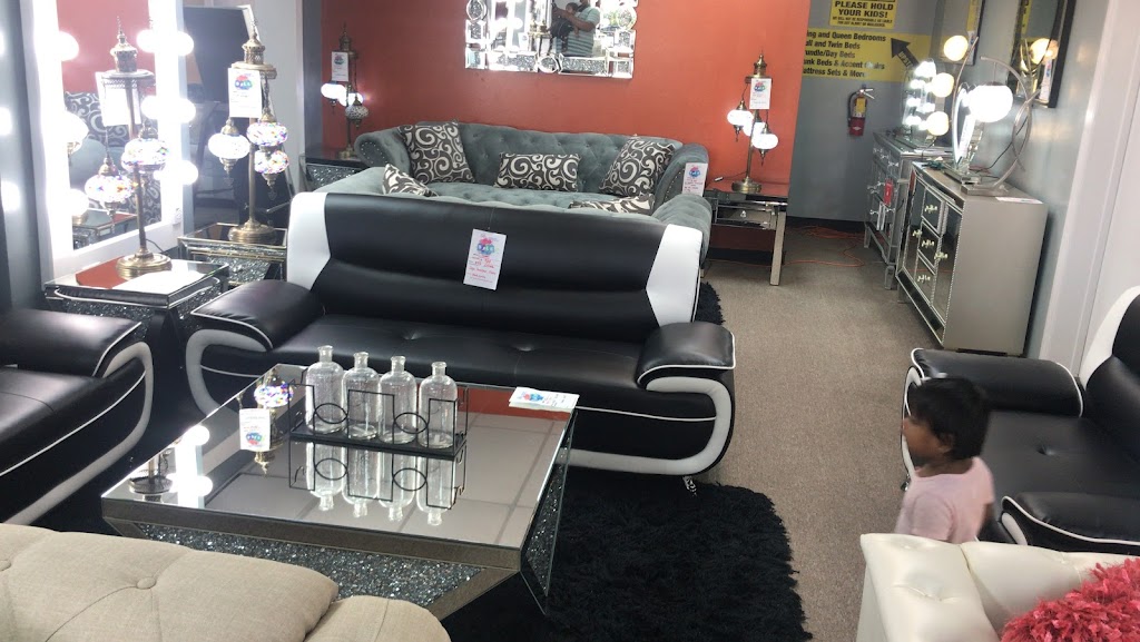 Bella Furniture & Mattress | 14842 Venture Dr STE A, Dallas, TX 75234, USA | Phone: (214) 642-1646