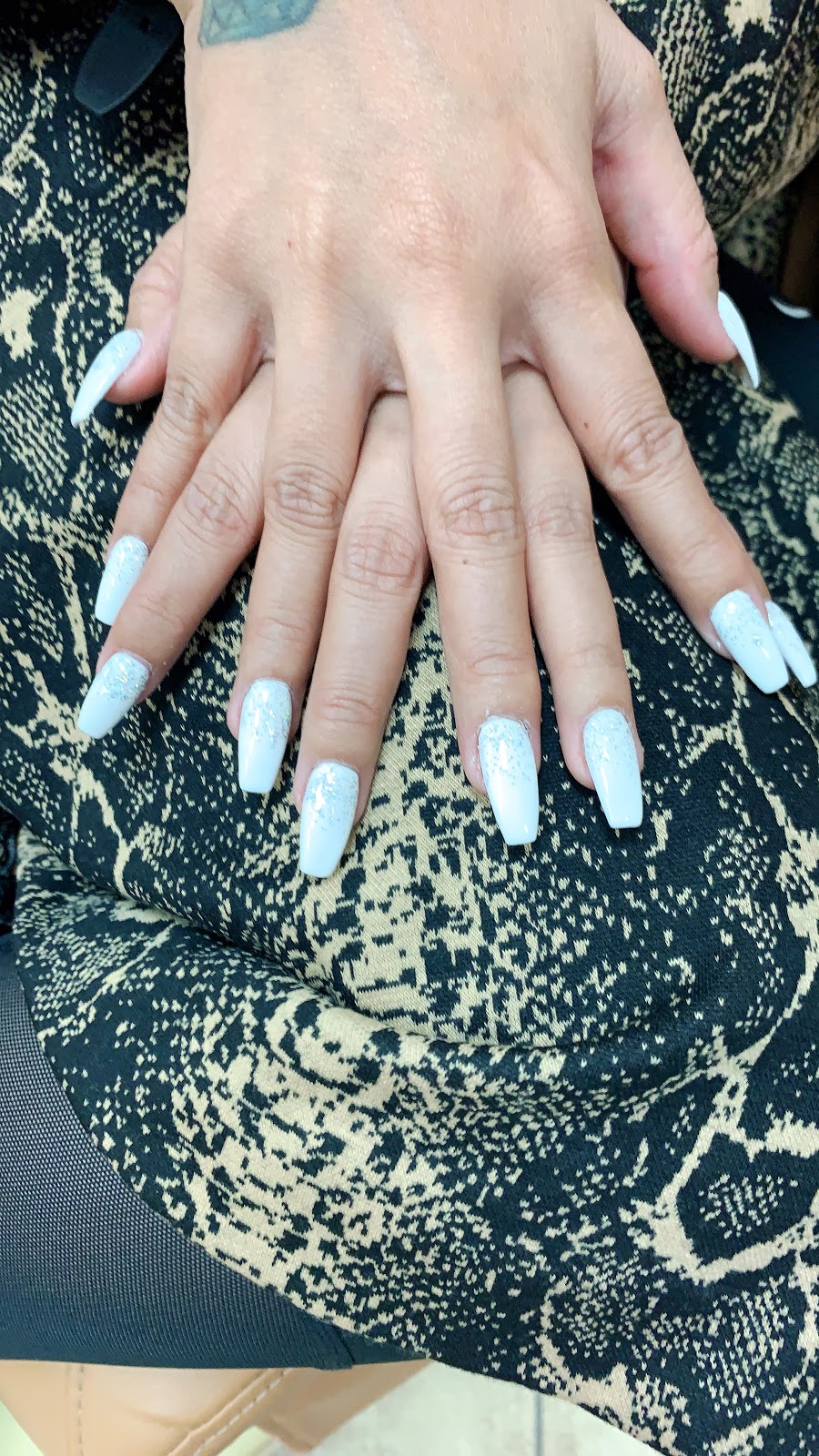 Ombre Nails Bar | 9571 Chapman Ave, Garden Grove, CA 92841, USA | Phone: (714) 539-0708