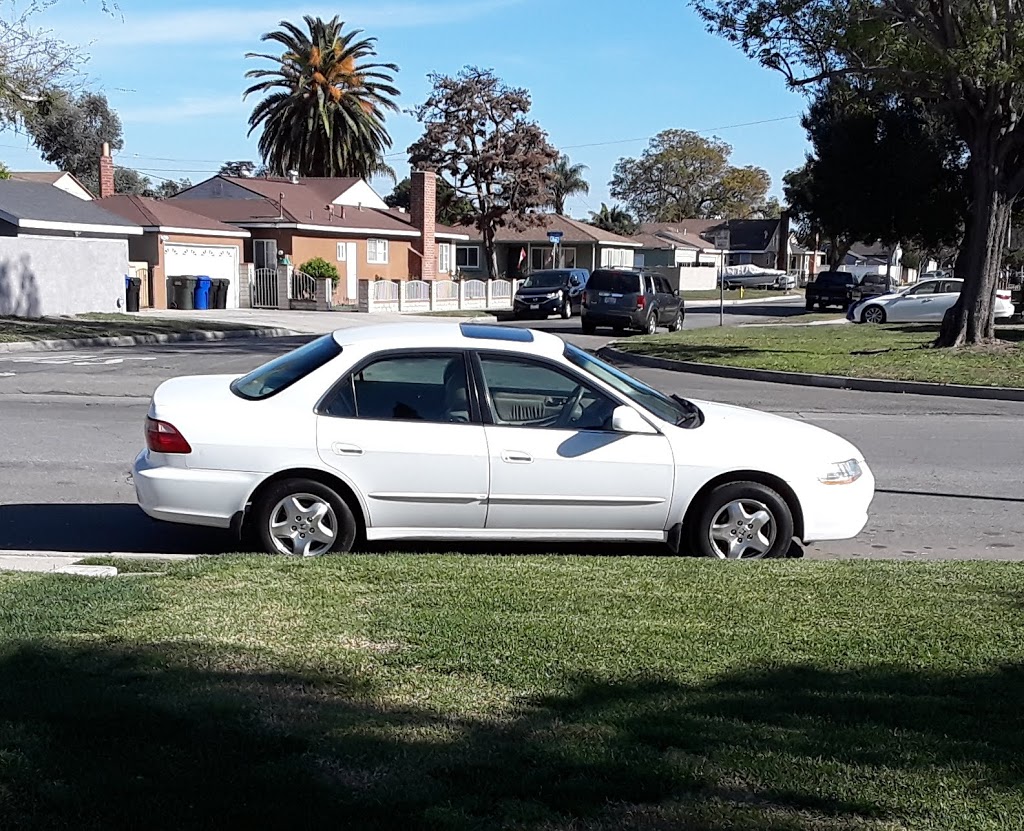 The Salvation Army - Vehicle Donations and Sales | 1300 S Lewis St, Anaheim, CA 92805, USA | Phone: (714) 280-7380