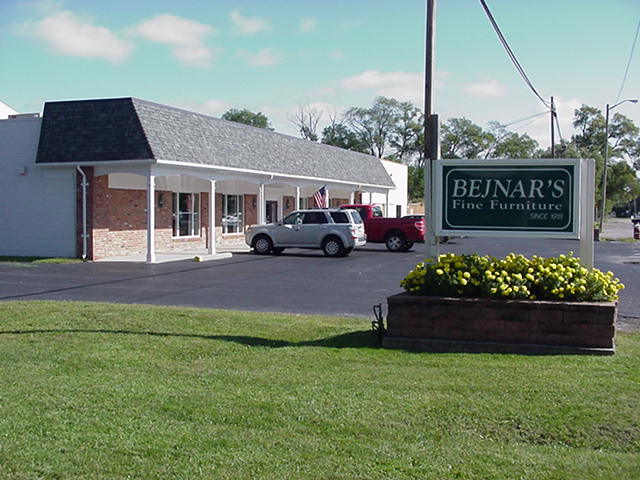 Bejnars Fine Furniture | 5665 Auburn Rd, Shelby Township, MI 48317, USA | Phone: (586) 731-7171