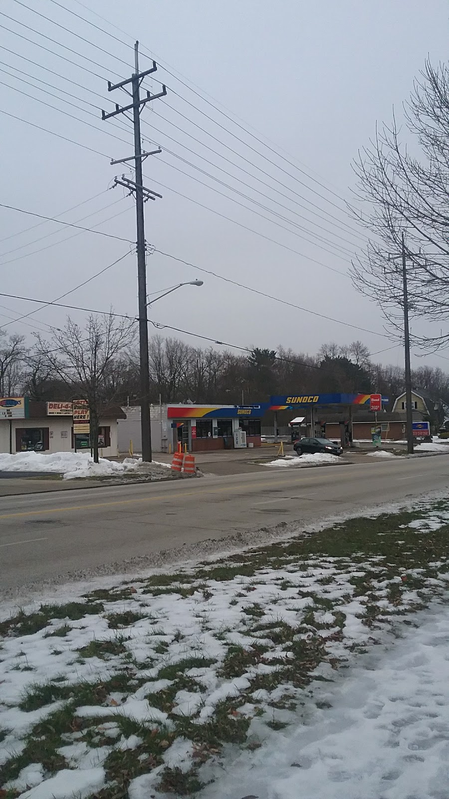 Sunoco Gas Station | 667 Northfield Rd, Bedford, OH 44146, USA | Phone: (440) 232-5711