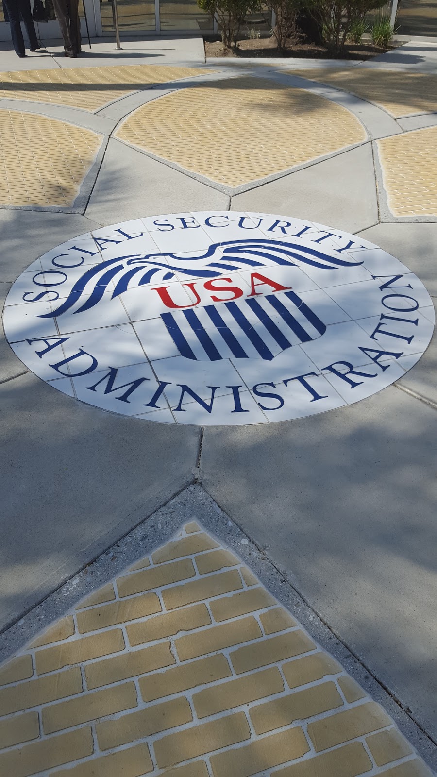 Social Security Administration | 10668 Sierra Ave, Fontana, CA 92337, USA | Phone: (800) 772-1213