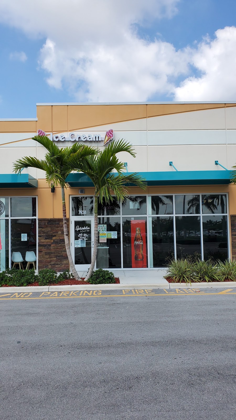 Sprinkles Ice Cream and Treats | 7938 W McNab Rd, North Lauderdale, FL 33068, USA | Phone: (954) 422-7345